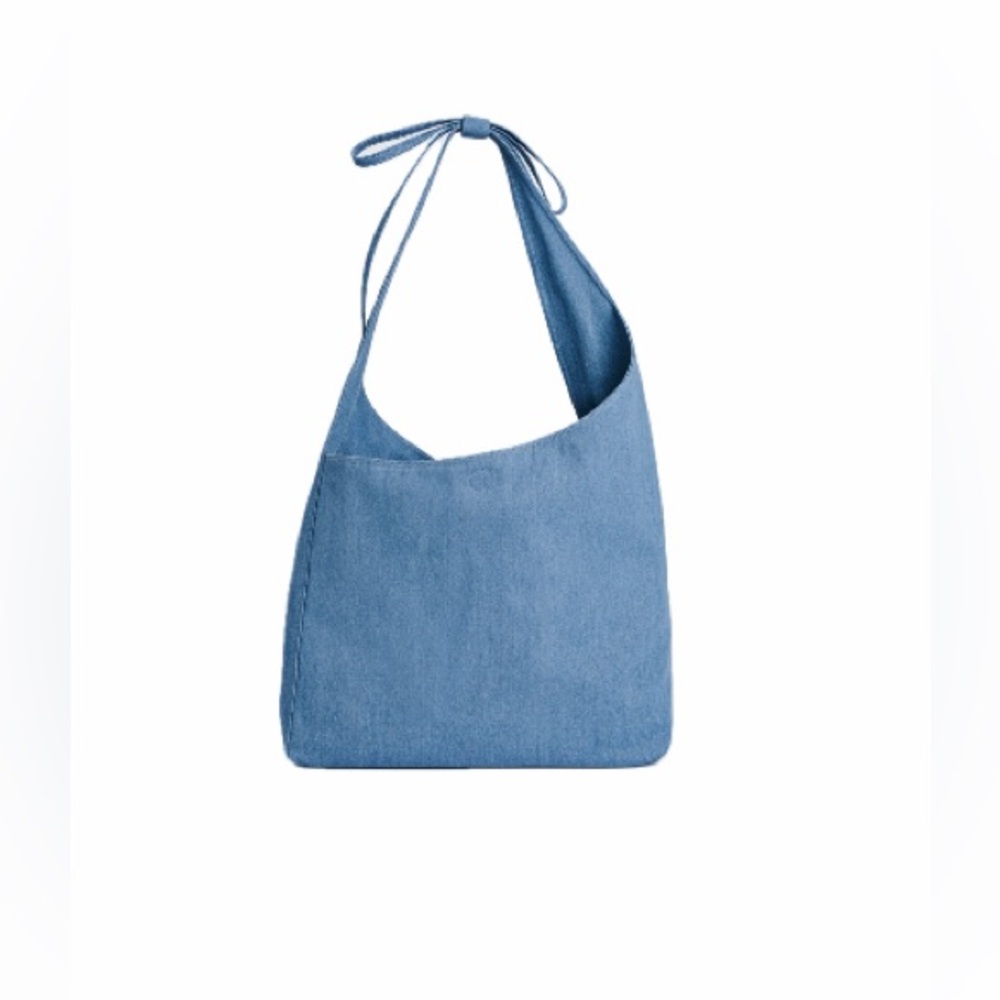 REFORMATION Oversized Vittoria Tote - Picture 2 of 15